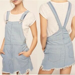 Free People Torn Up Jumper Overall Distressed
Denim Skirtall Striped blue size 4